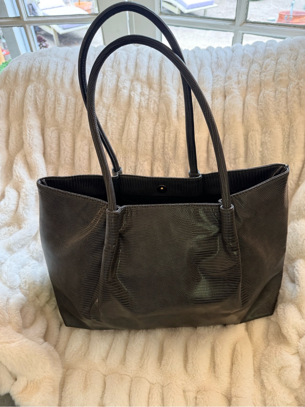 Lulu Dharma vegan Lizard Embossed Dark Grey Tote
Bag